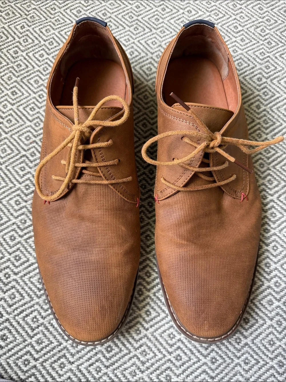 Men's Tan Casual Lace-Up Shoes